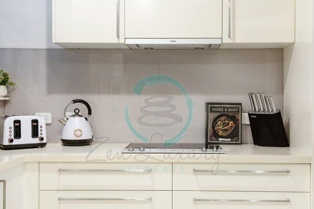Zen Ocean Charm 3Br Luxury W/Front Apt Pool + Bbq Darwin Esterno foto