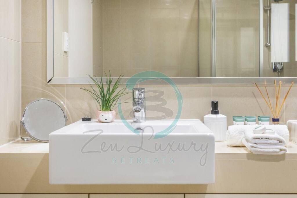 Zen Ocean Charm 3Br Luxury W/Front Apt Pool + Bbq Darwin Esterno foto